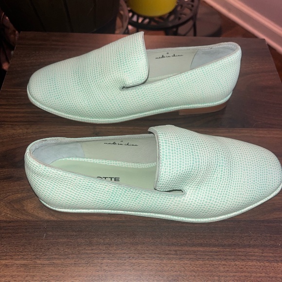 Charlotte Stone seafoam Flats - Picture 3 of 9